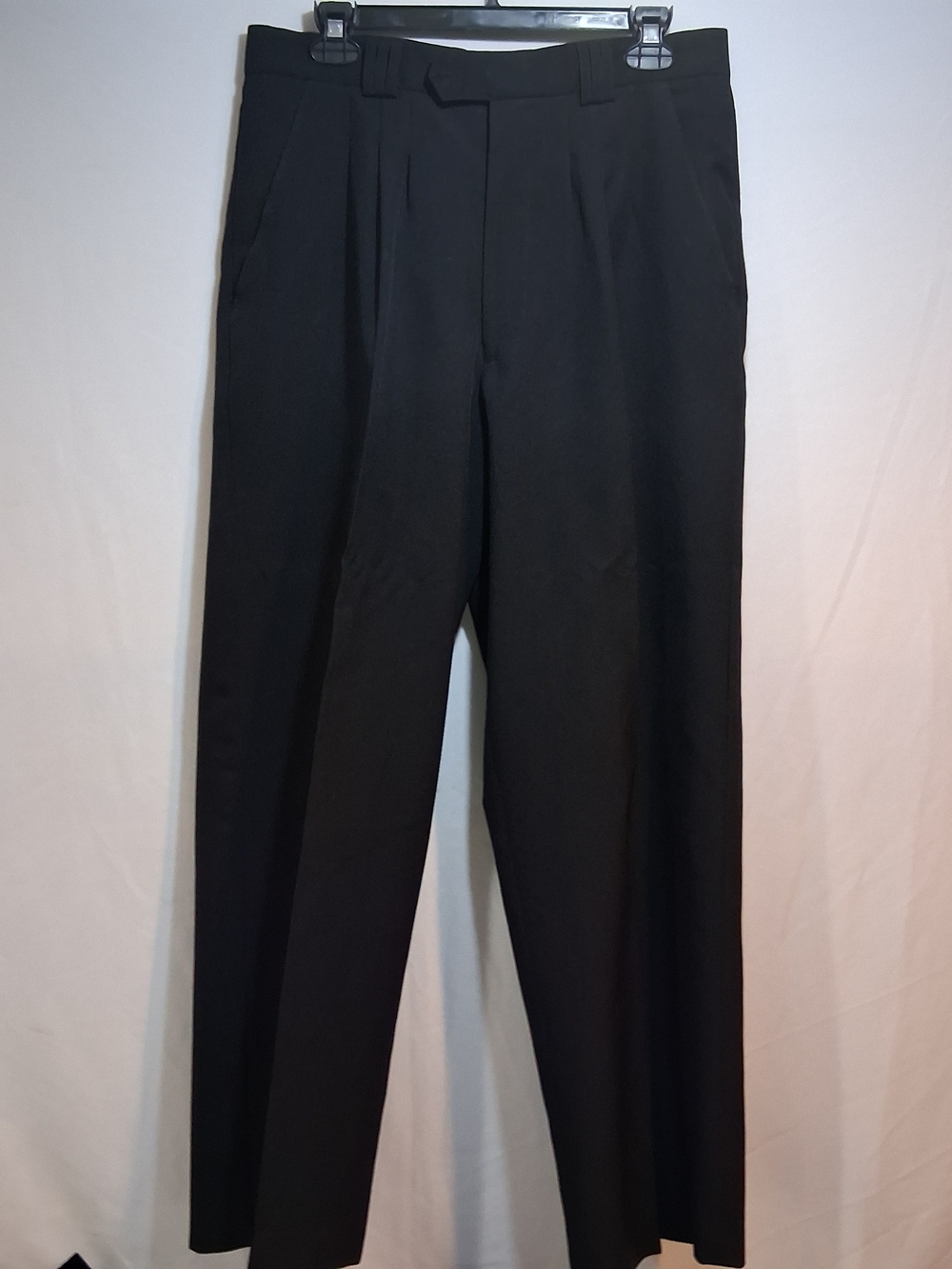 Henri Lloyd Black Men's Pleated Dress Pants